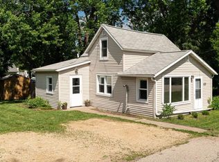 610 N Center Ave, Viroqua, WI 54665