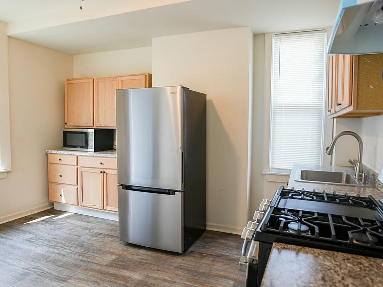605 Cator Ave — Photo 19