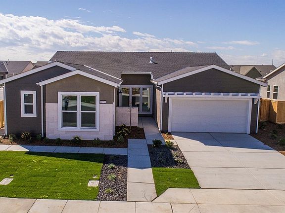 4th image of 9203 Majestic Falls Ln