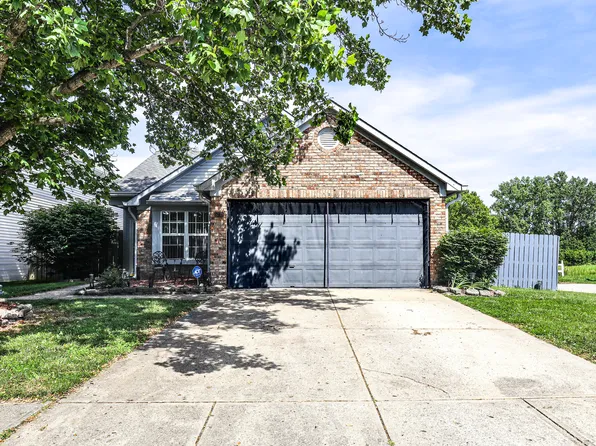 5739 Laurel Oak Pl, Indianapolis, IN 46254