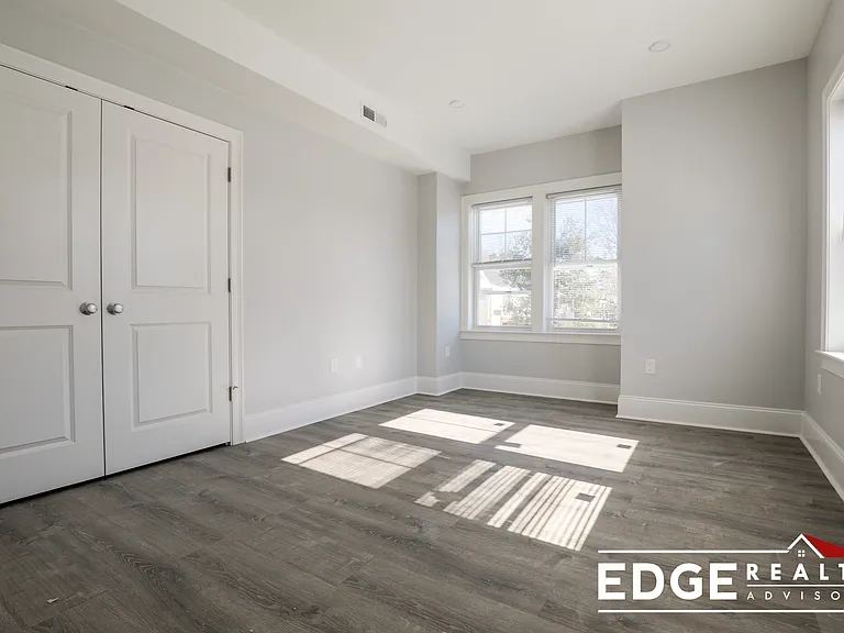 120 Kenrick St #5A — Photo 6
