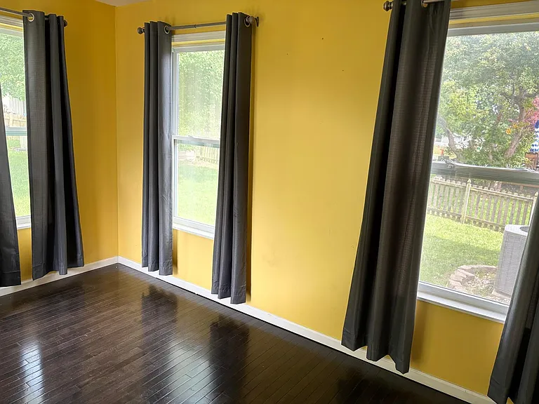 1217 NE Applewood St — Photo 20