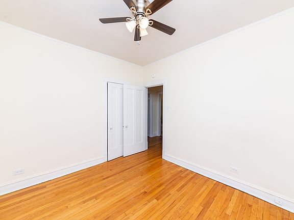4th image of 2480 N Lincoln Ave #3