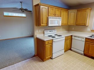 401-415 S Bahnson Ave #AB4428088, Sioux Falls, SD 57103