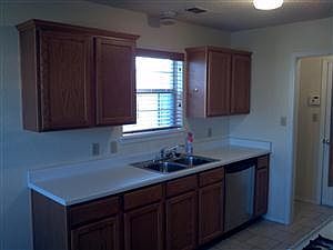 4th image of 405 N Carlsbad St