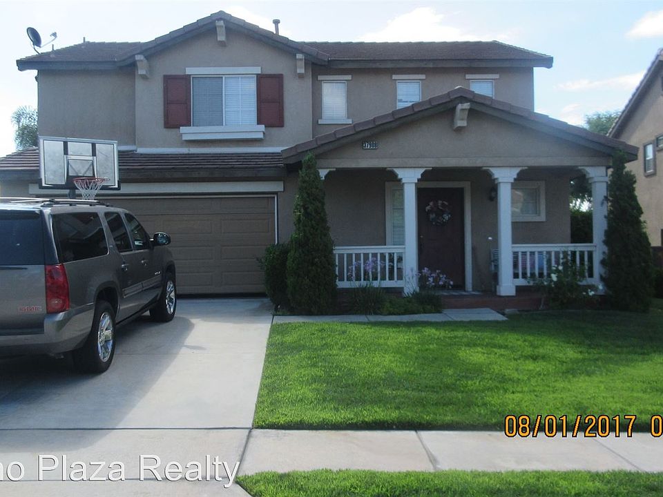 1st image of 37908 Amberleaf Ct