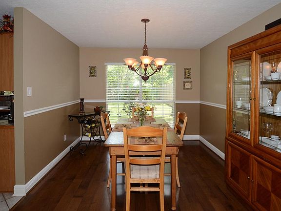 5th image of 4519 Echo Falls Dr