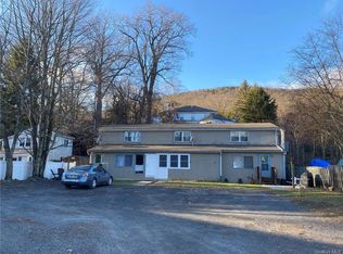 28 B Debra Ter, Greenwood Lake, NY 10925