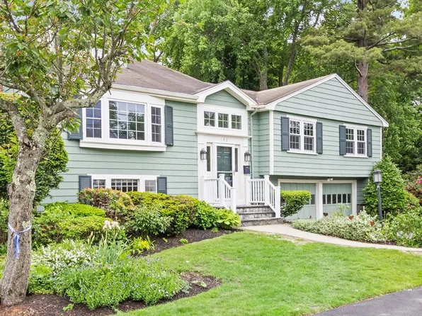 145 Meadowbrook Rd, Needham, MA 02492