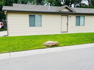 536 W Meadow Creek Cir #520, Wichita, KS 67204