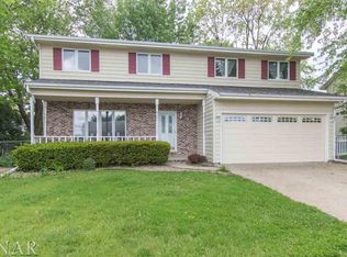 702 Phaeton Pl, Normal, IL 61761