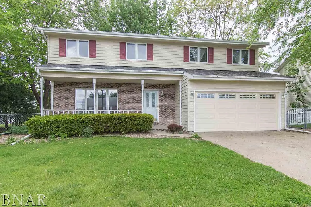 702 Phaeton Pl photo 1