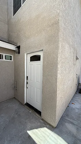 17318 Napa Cir Photo 1