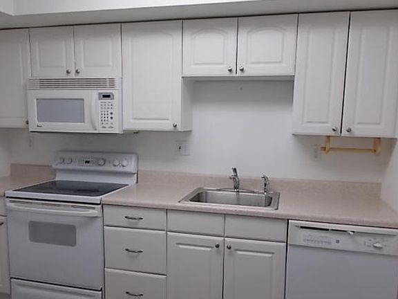 2nd image of 300 N A1a Unit 302G