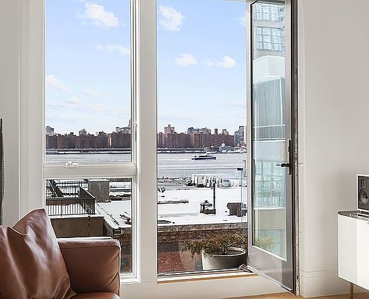 4th image of 170 West St Unit 401