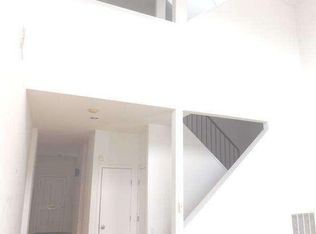 355 Conarroe St, Philadelphia, PA 19128