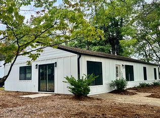 217 Oak St, Charlottesville, VA 22902