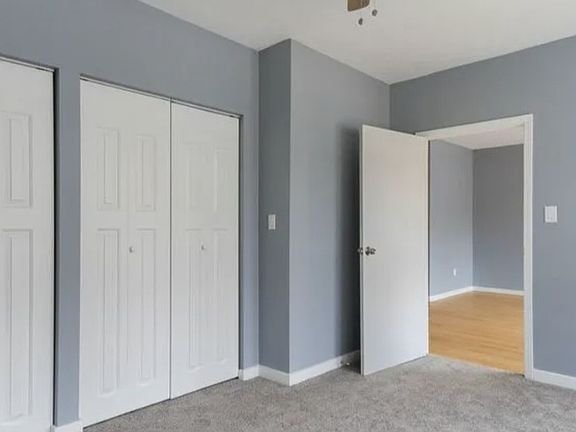 3rd image of 9211 S Laflin St #1W