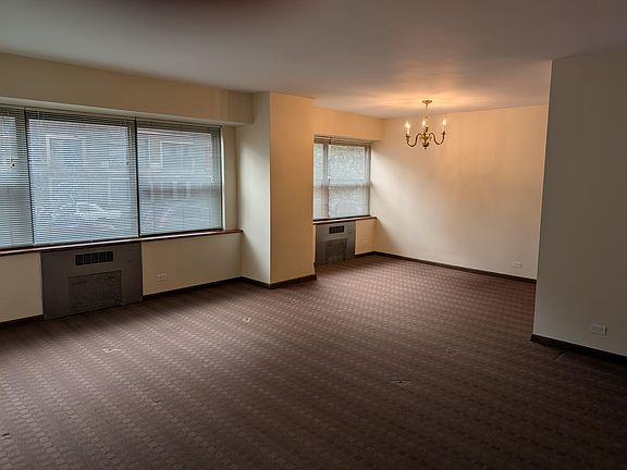 4th image of 4200 N Marine Dr APT 103