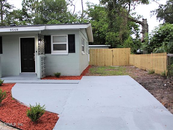 5th image of 9568 Norfolk Blvd #7