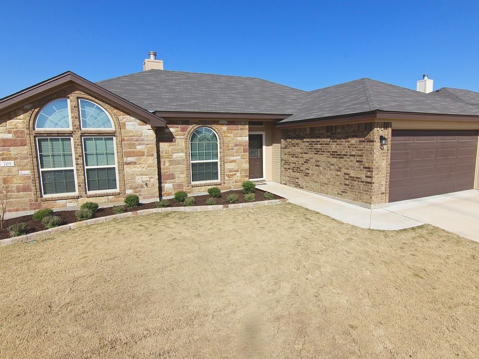 1st image of 705 W Gemini Ln