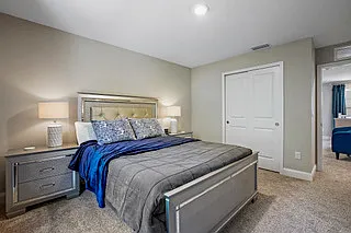 5246 Neil Dr — Photo 21