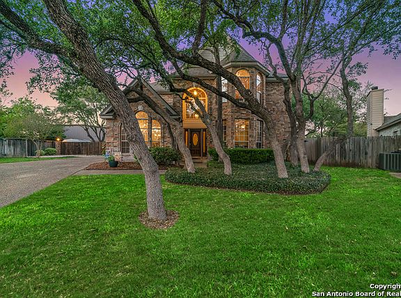 4th image of 17418 Canyon Breeze Dr