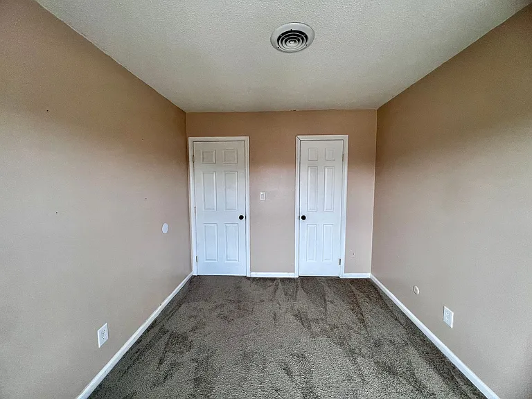 4080 Thomas Jefferson Dr — Photo 17