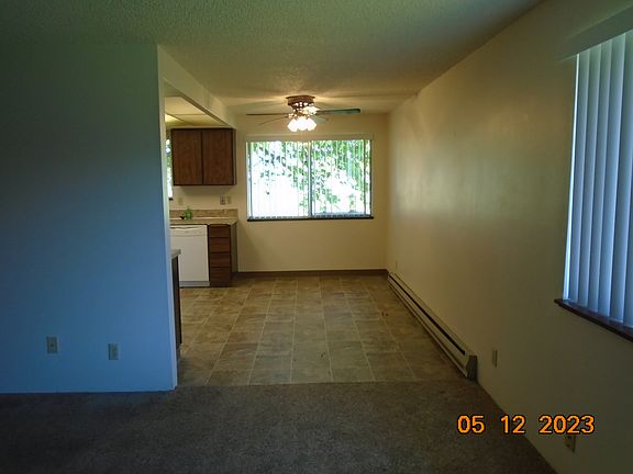 3rd image of 4505 Campbell Dr SE