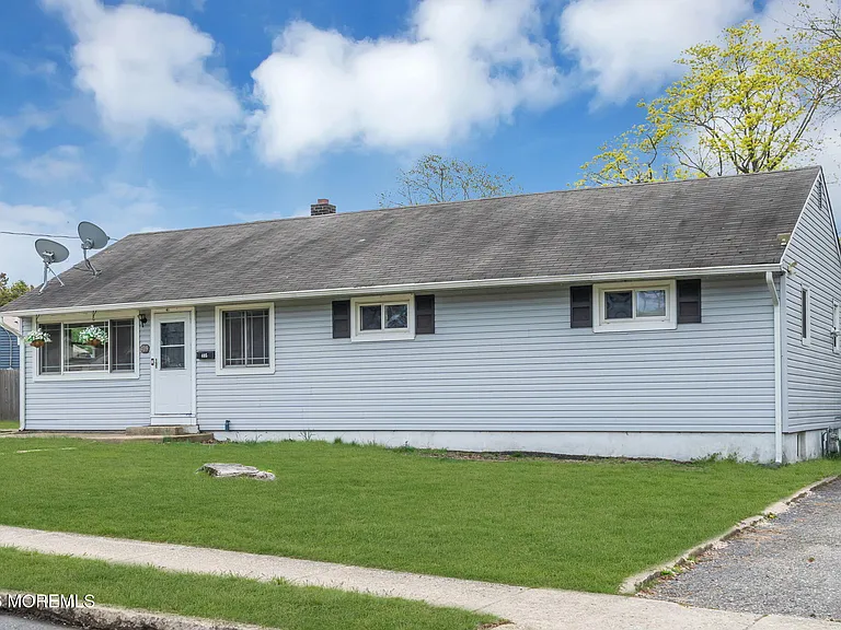 405 Terrace Ave — Photo 6