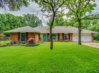 1822 Timber Wolf Trl, Edmond, OK 73034