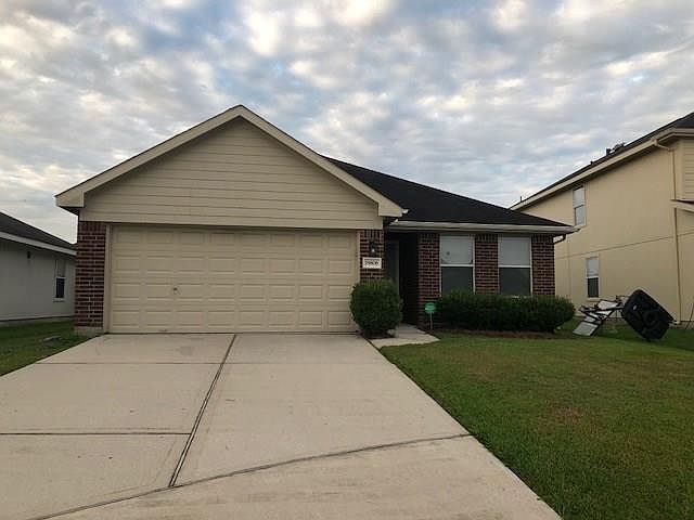 1st image of 19806 Bettencourt Ln