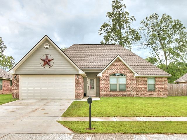 1st image of 202 Southern Creek Cir