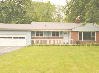 4259 Canfield Rd, Canfield, OH 44406