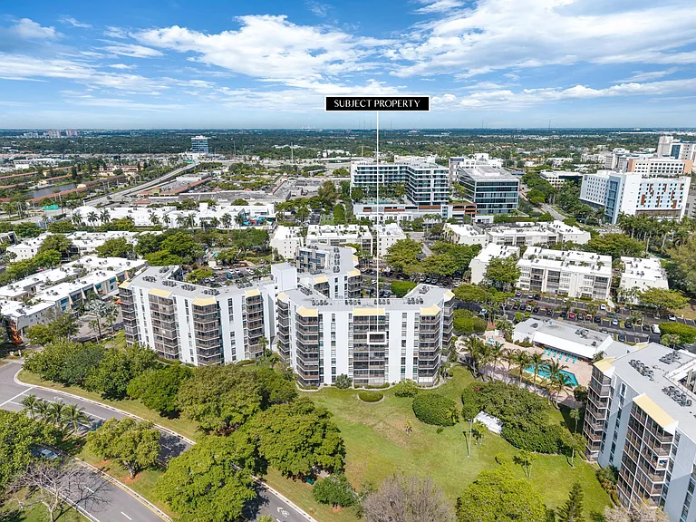 20400 W Country Club Dr #610 — Photo 40