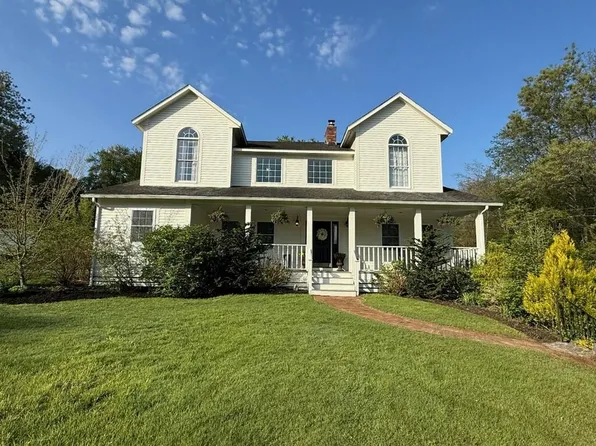 387 Camp Westwood Rd, Coventry, RI 02827