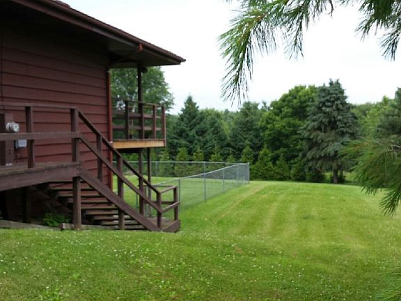 3rd image of 13418 Parkcrest Pl
