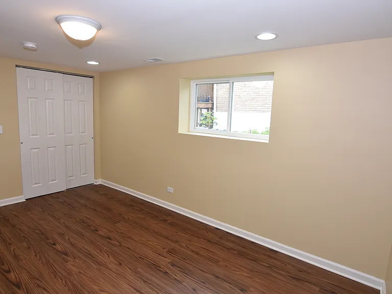 9761 Schiller Blvd — Photo 15