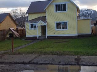112 E 3rd St, Cle Elum, WA 98922