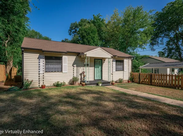 713 Martha Dr, Gladewater, TX 75647