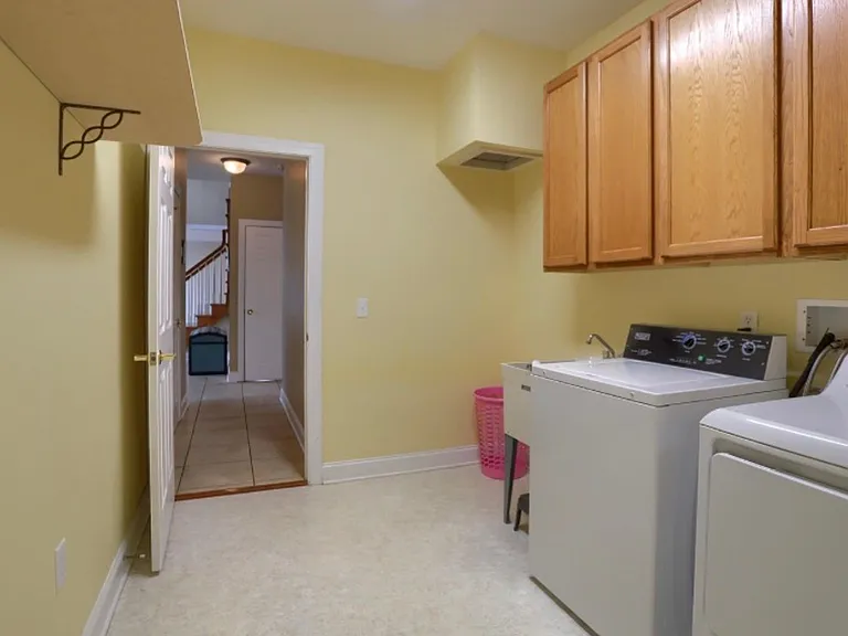 10 Spring View Ct — Photo 15