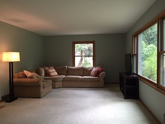 2nd image of 118 Nautilus Dr