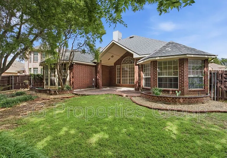 2109 Gisbourne Dr — Photo 29