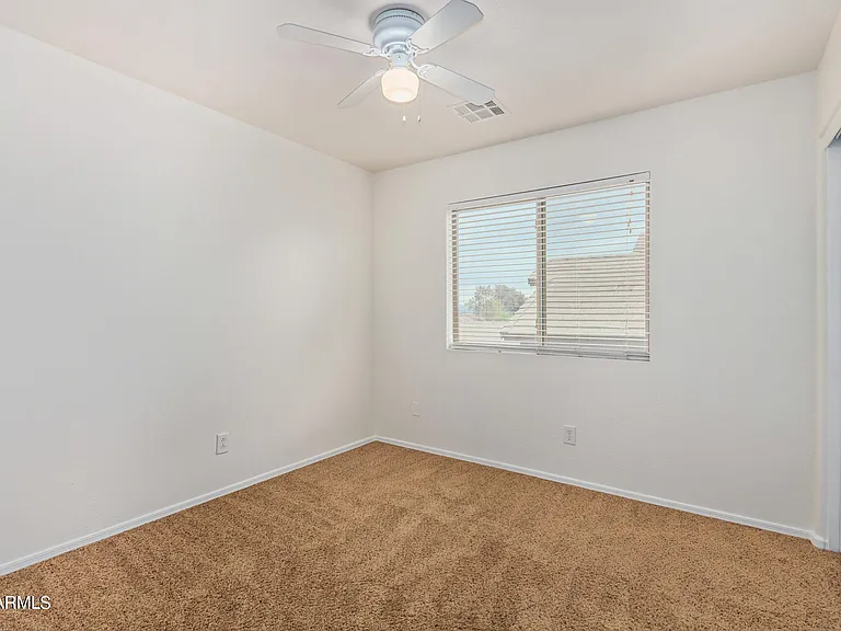 2521 W Desert Spring Way — Photo 32
