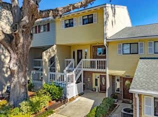 315 Scenic Point Ln, Fleming Island, FL 32003