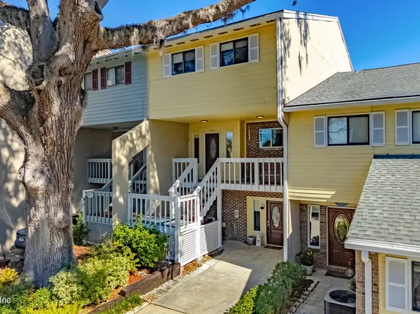 315 SCENIC POINT Lane, Fleming Island, FL 32003