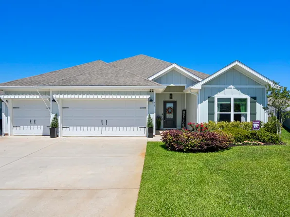 58 Siesta Cir, Freeport, FL 32439