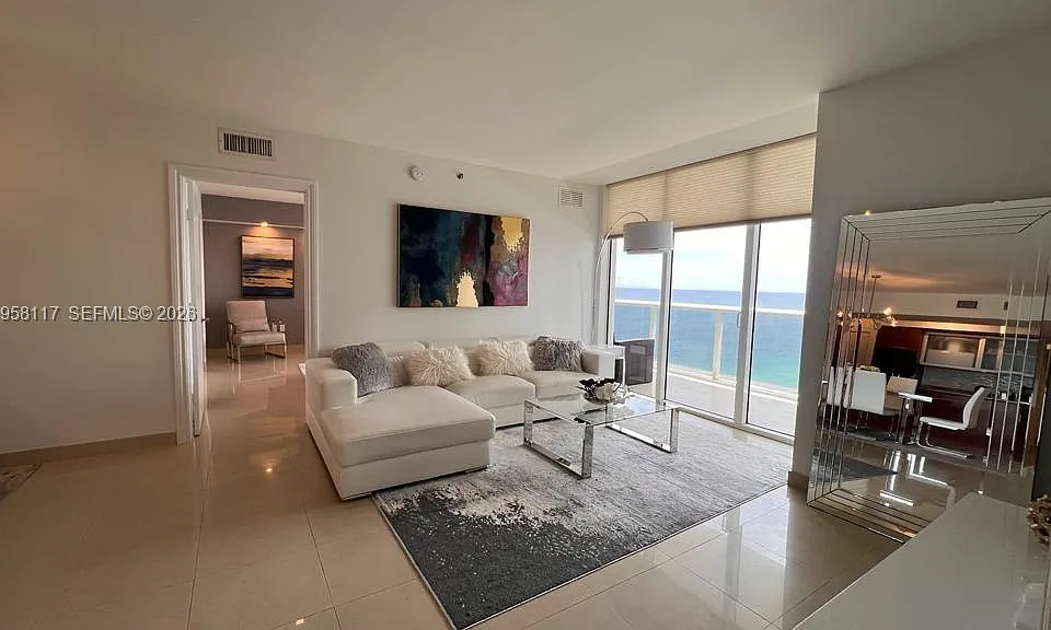 1830 S Ocean Dr #3404