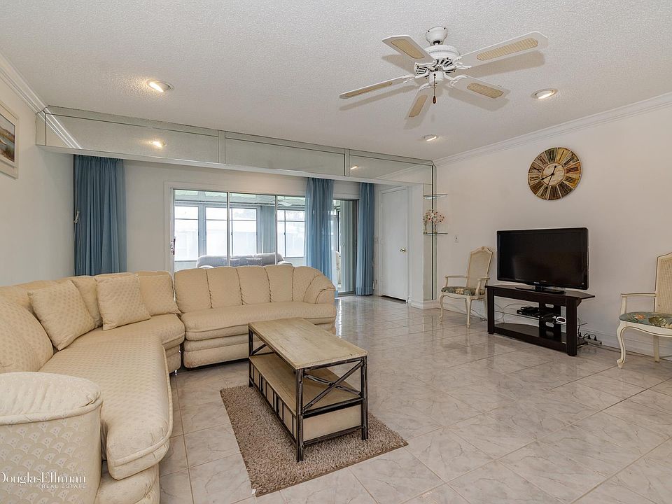 1st image of 1850 NW 18th St APT 102
