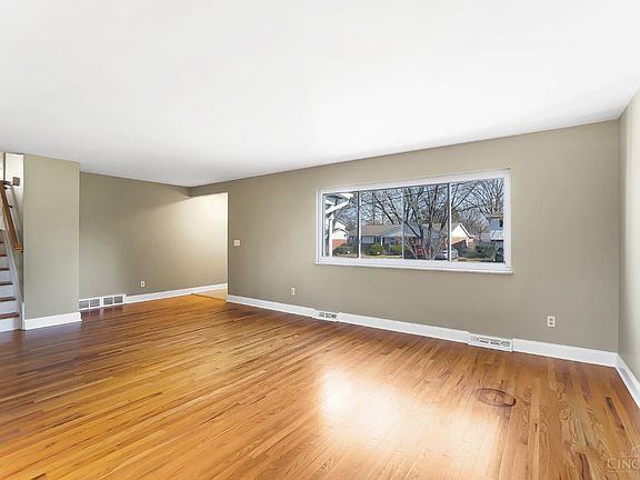 5th image of 8453 Shuman Ln